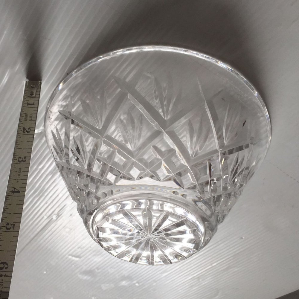 Large 𝐂𝐑𝐘𝐒𝐓𝐀𝐋 Bowl 8"x4" by WATERFORD - Picture 3 of 6